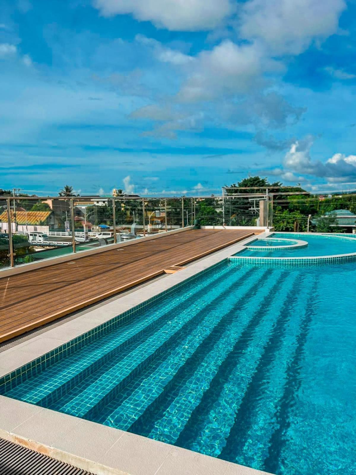 Uma Hotel And Residences ناغا المظهر الخارجي الصورة